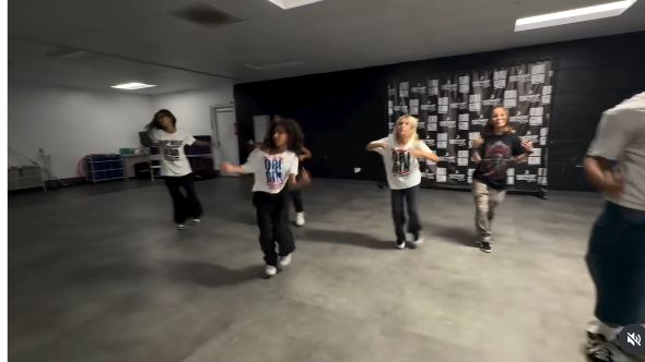 Several students dancing choreography together in The Origin studio